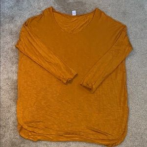 👑 Long Sleeve Shirts 4/$15 👑 Old Navy Luxe Tee